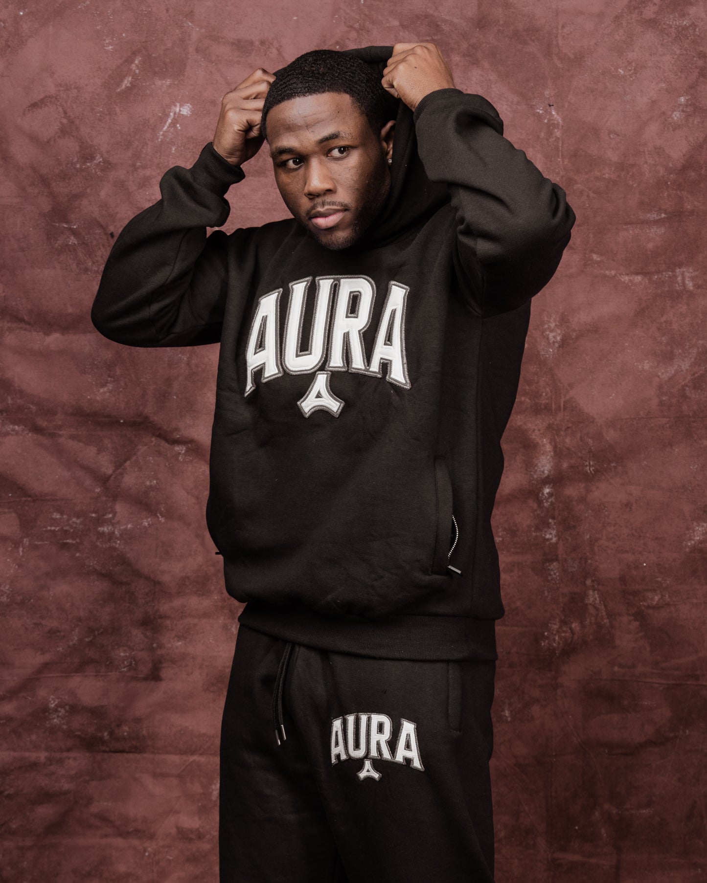 Aura Comfrt Hoodie (Black)