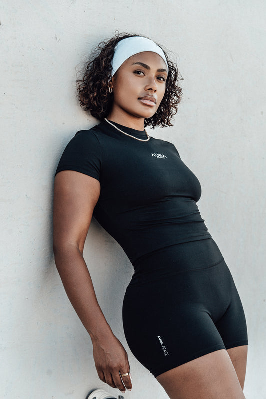 Core Finese Tee - Black